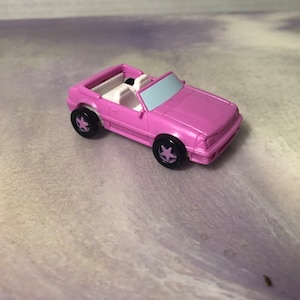 Vintage Polly Pocket Styled Galoob My Pretty Dollhouse Accessory - Pink Sports Car  Rare Vintage Mini Figure