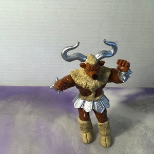 1994 Bandai Power Rangers Evil Space Aliens MINOTAUR Action Figure Vintage