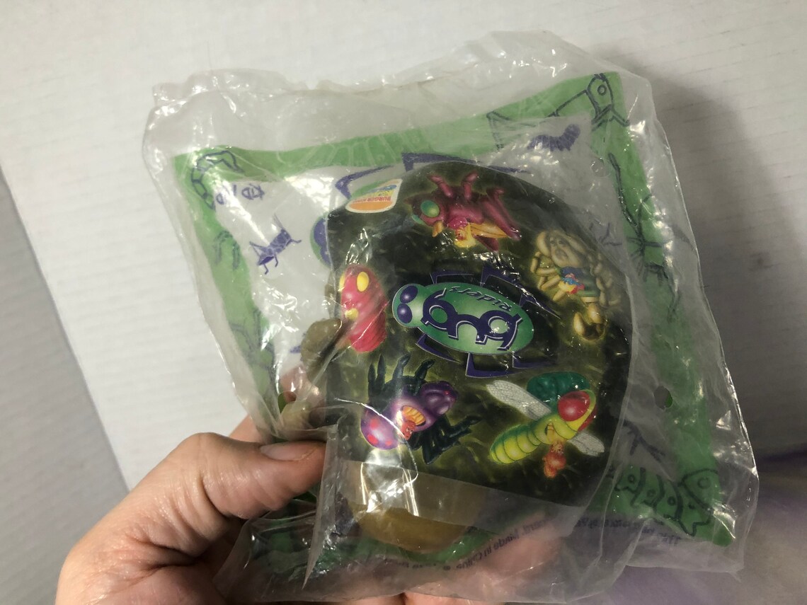 Vintage 1998 BRAND NEW Burger King Kids Club Bug Riders KID Vid ...