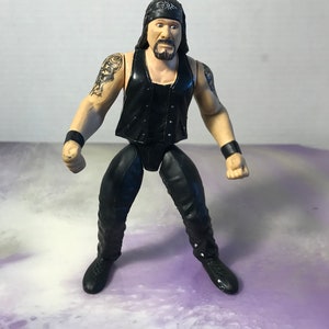 Vintage 90&#39;s WWE Loose DOA - Crush - Deciples of Apocalypse Action Wrestling Figure Jakks Titan Tron Live