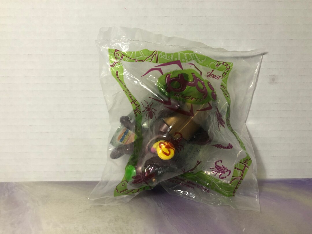 Vintage 1998 BRAND NEW Burger King Kids Club Bug Riders SNAPS Cricket ...