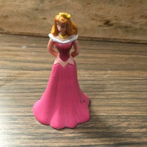 Vintage Disney AURORA Sleeping Beauty Figure PVC Cake Topper Rare Vintage Toy! Fun Vintage Toy! Lot 4