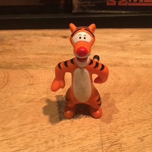 Vintage Winnie the Pooh - TIGGER PVC Cake Topper Figure - 1990&#39;s Vintage Winnie the Pooh Toy Lot 7