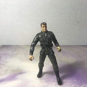 Vintage Rare Toy Jurassic Park 3 Action Figure  - Jurassic Park Movie Figure - Kenner - Rare Vintage Figure