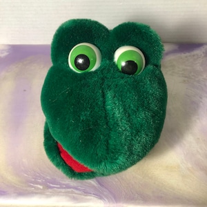 Vintage Russ Frog Hand Puppet - Brand New with Tags - Awesome Vintage 90&#39;s Plush Stuffed Animal