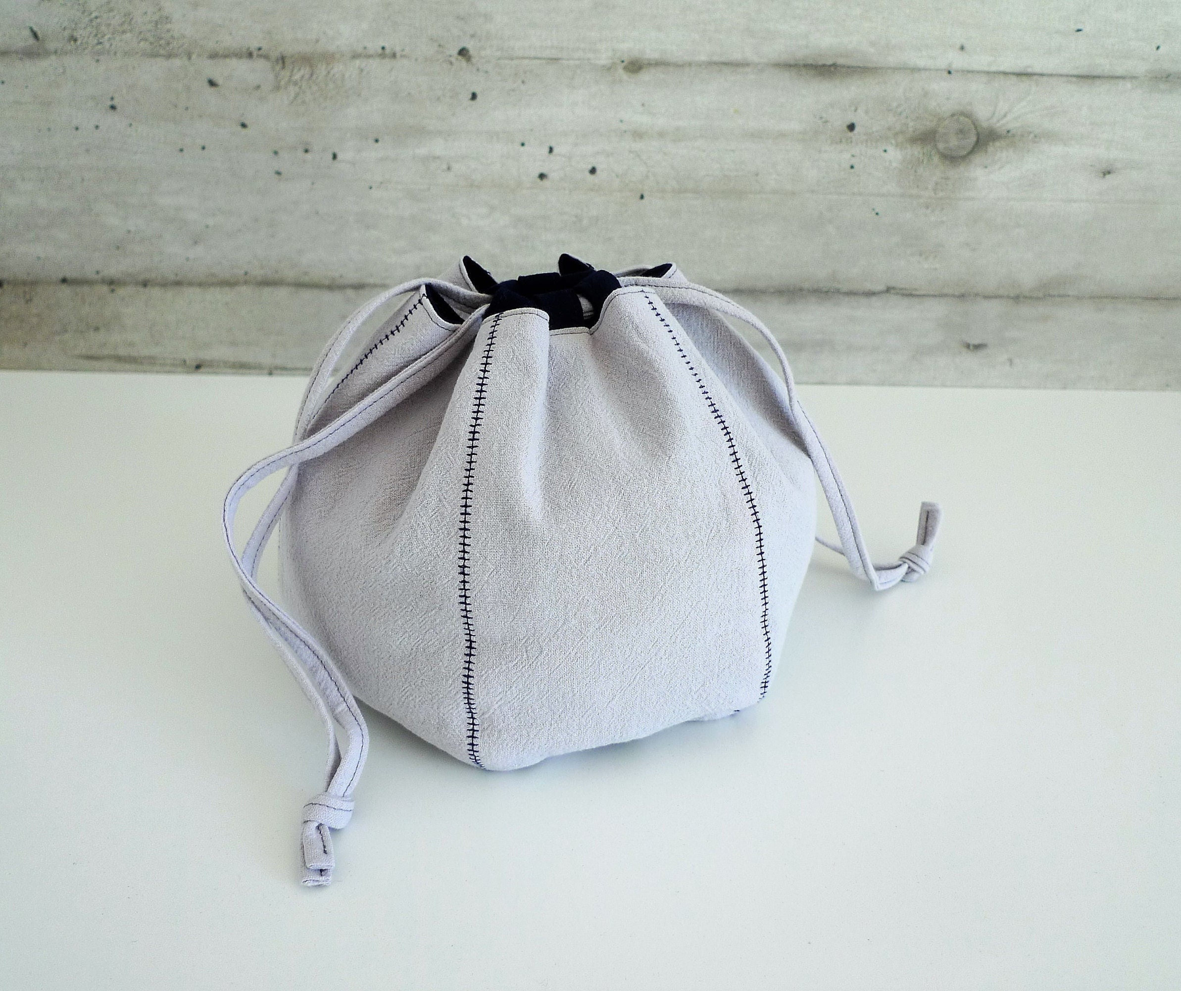 Sac Pochon à Cordons Forme Boule
