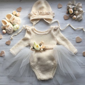 Elegant beige hand knit baby girl outfit: romper, tutu skirt, hat, and boots with lace and pearls (0-24 months)