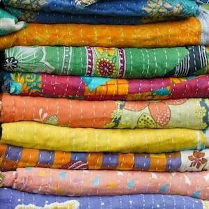 Wholesale Lot of Indian Vintage Cotton Kantha Quilts Handmade Sari Kantha Throw Blankets Sun Dance Beautiful Bohemian Bedding Blankets
