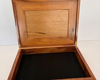 Wooden document box - Marri with Persian Oak veneer inlay.