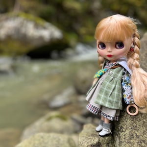 Blythe outfit - Plaid green flowers coat for Blythe doll - Clothes for Blythe