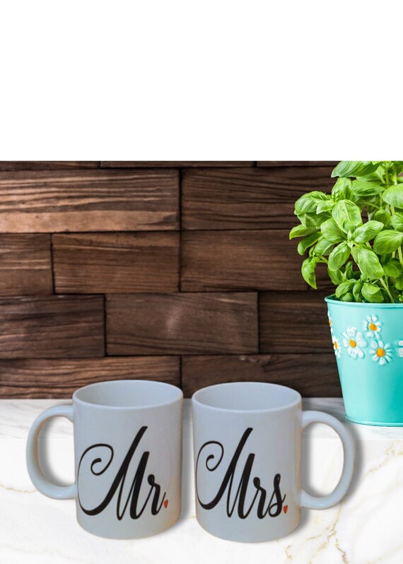 Mr & Mrs Tassen/Mr + Mrs Kaffeetassen/Hochzeitstassen/Hochzeitsbecher Set/Personalisiertes Hochzeitsgeschenk/Brautpartygeschenk/Benutzerdefinierte Tassenset/Seine + Ihre Tassen