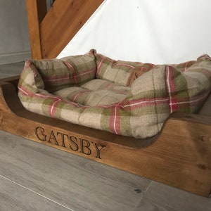 Personalised dog bed, Rustic pine dog bed, chunky pine dog bed image 7