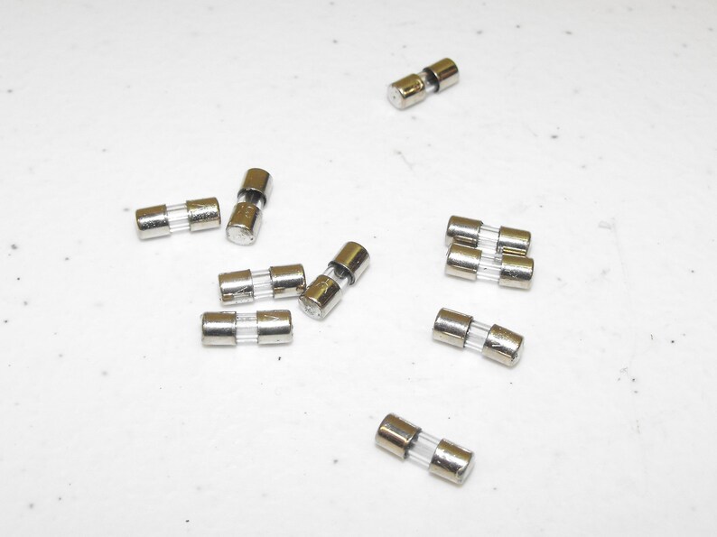 10 3 Amp Small Cord Fuse Christmas Tree Lights String Mini Replacement