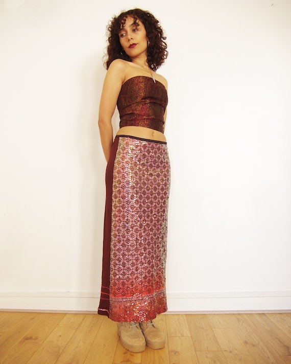 2000's // Long brown skirt with pink sequins Rozae