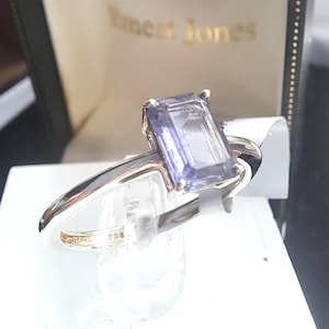 Sterling Silver Tanzanite Solitaire Ring