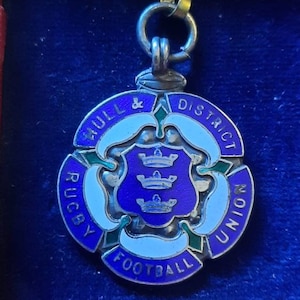 Vintage Fattorini Sterling silver Enamel Fob Hull & District Rugby Football Union Club