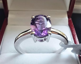 Sterling Silver Amethyst Solitaire Ring