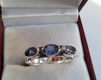 Vintage Sterling Silver Iolite Trilogy Ring