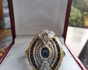 Vintage Hallmarked 9ct Gold Sapphire and Diamond Cluster Ring