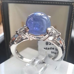 Sterling Silver Tanzanite Cabachon Solitaire Ring