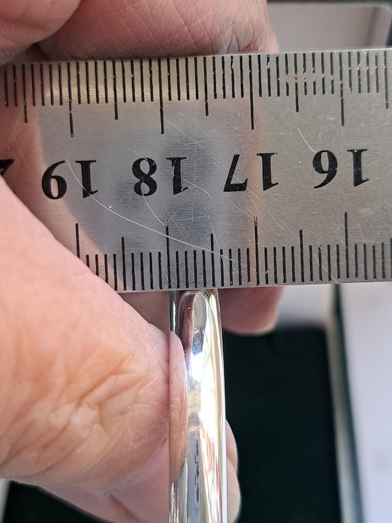 Vintage Solid Heavy Sterling Silver Plain  Bangle… - image 4