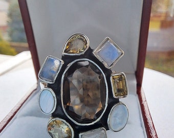 Vintage Hallmarked Sterling Silver Gemstone Ring