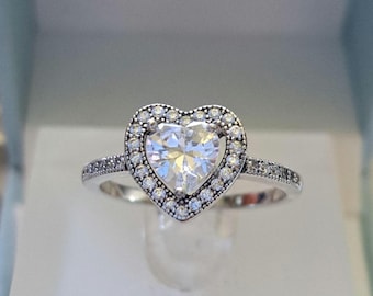 Sterling Silber Cubic Zirkonia-Herz-Ring