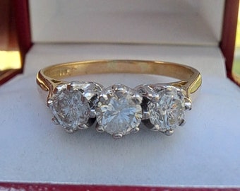 Vintage Hallmarked 18ct Gold Diamond Trilogy Ring