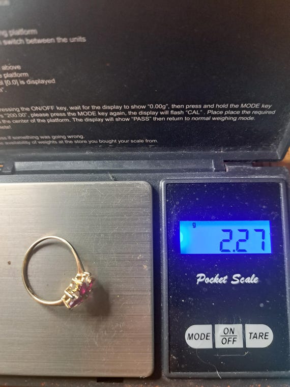 Hallmarked 10ct Gold Ruby Cluster Ring - image 11