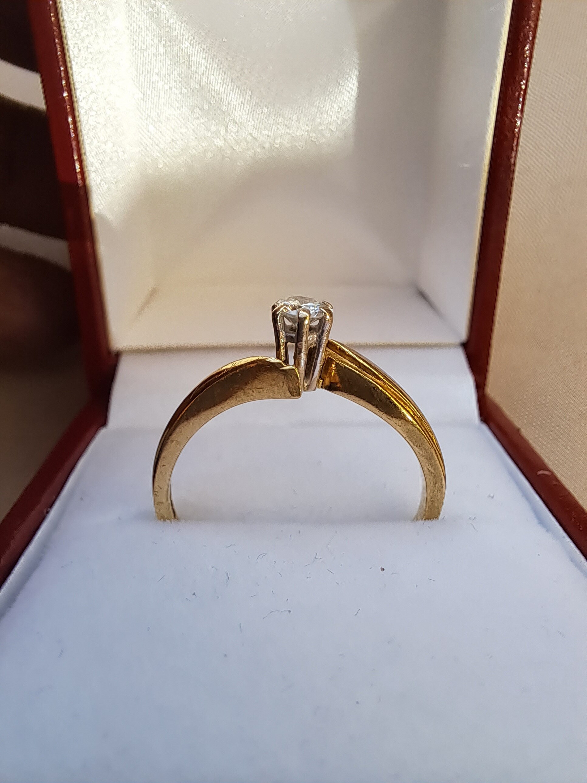 Goldsmiths millennium diamond collection sale