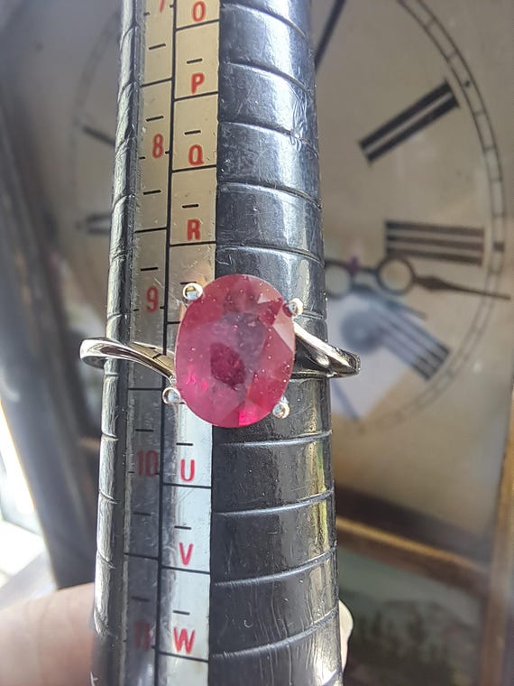 Sterling Silver Madagascar Ruby Solitaire Ring - image 9