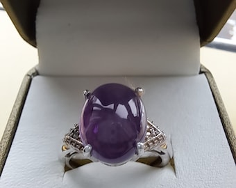 Sterling Silver Amethyst Cabachon Ring