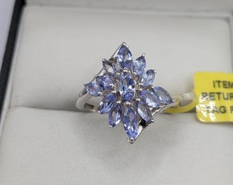 Anello in argento sterling con tanzanite a grappolo
