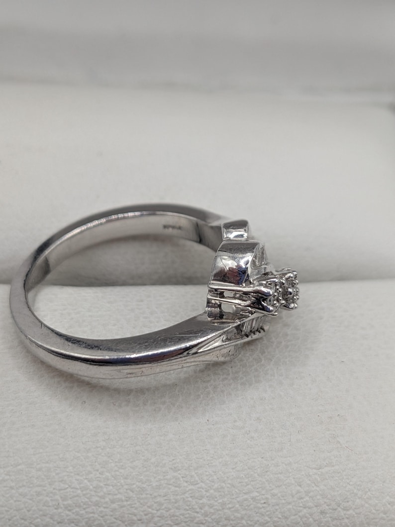 Sterling Silver Natural Diamond Cluster Ring image 5