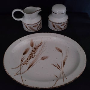 Wedgwood Stonehenge Midwinter Wild Oats Creamer Sugar Bowl and Platter England Stoneware