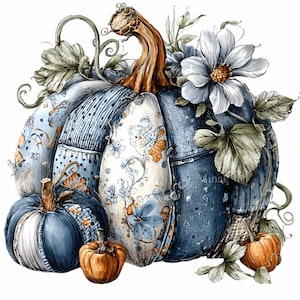 Puede incluir: Ilustraci&oacute;n en acuarela de una gran calabaza de retazos en tonos azules, crema y naranja, adornada con flores blancas y hojas verdes. Calabazas m&aacute;s peque&ntilde;as de colores similares se agrupan en la base, creando un tema de cosecha de oto&ntilde;o.