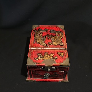 Vintage Asian Chinese red Chinese box with dragons