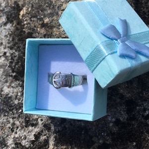 Victorian antique sold sterling silver buckle ring