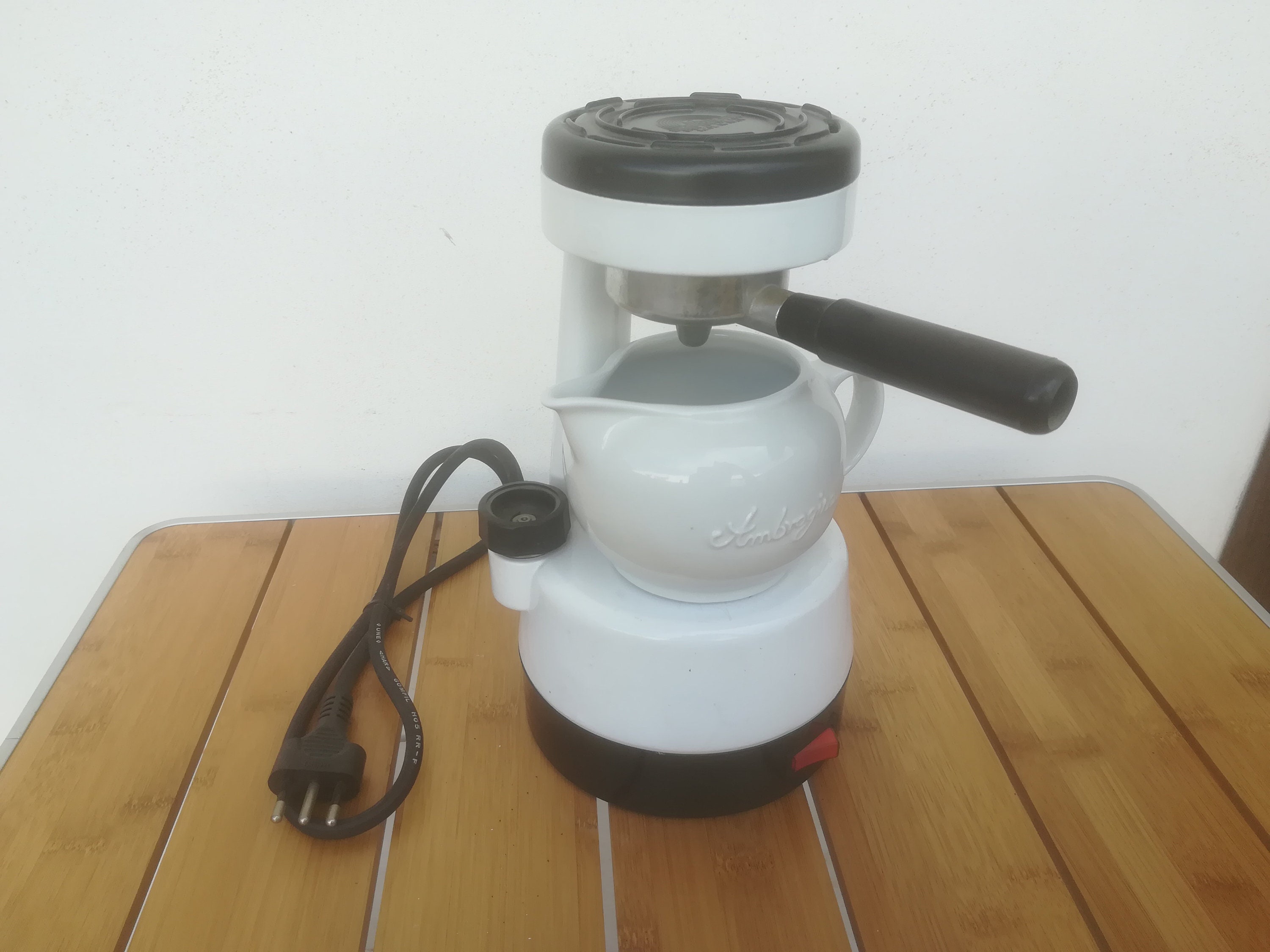 Espresso coffee machine saeco