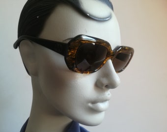 Nouvelle vague very elegant vintage sunglasses made and designed in Italy