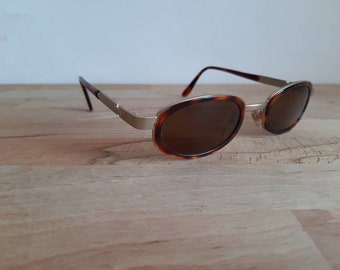 Fendi Fendissime vintage sunglasses stunning Italian glasses brown tortoise skin frames with gold details authentic elegant 80s 70s shades
