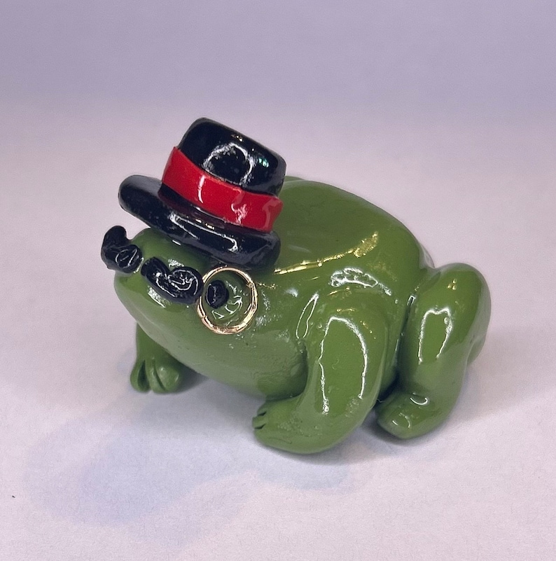 Gentleman frog figurine image 1