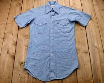 Vintage 1970s LEE Snap-Button Short Sleeve Denim Shirt / True Vintage / Western Wear / Yoke / Made in USA / Casual Menswear / Mens Small