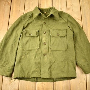 Vintage U.S. Military Button Up Shirt / USMC / US Army Green / Militaria / Size Medium / U.S. Army Top / Authentic Military Gear
