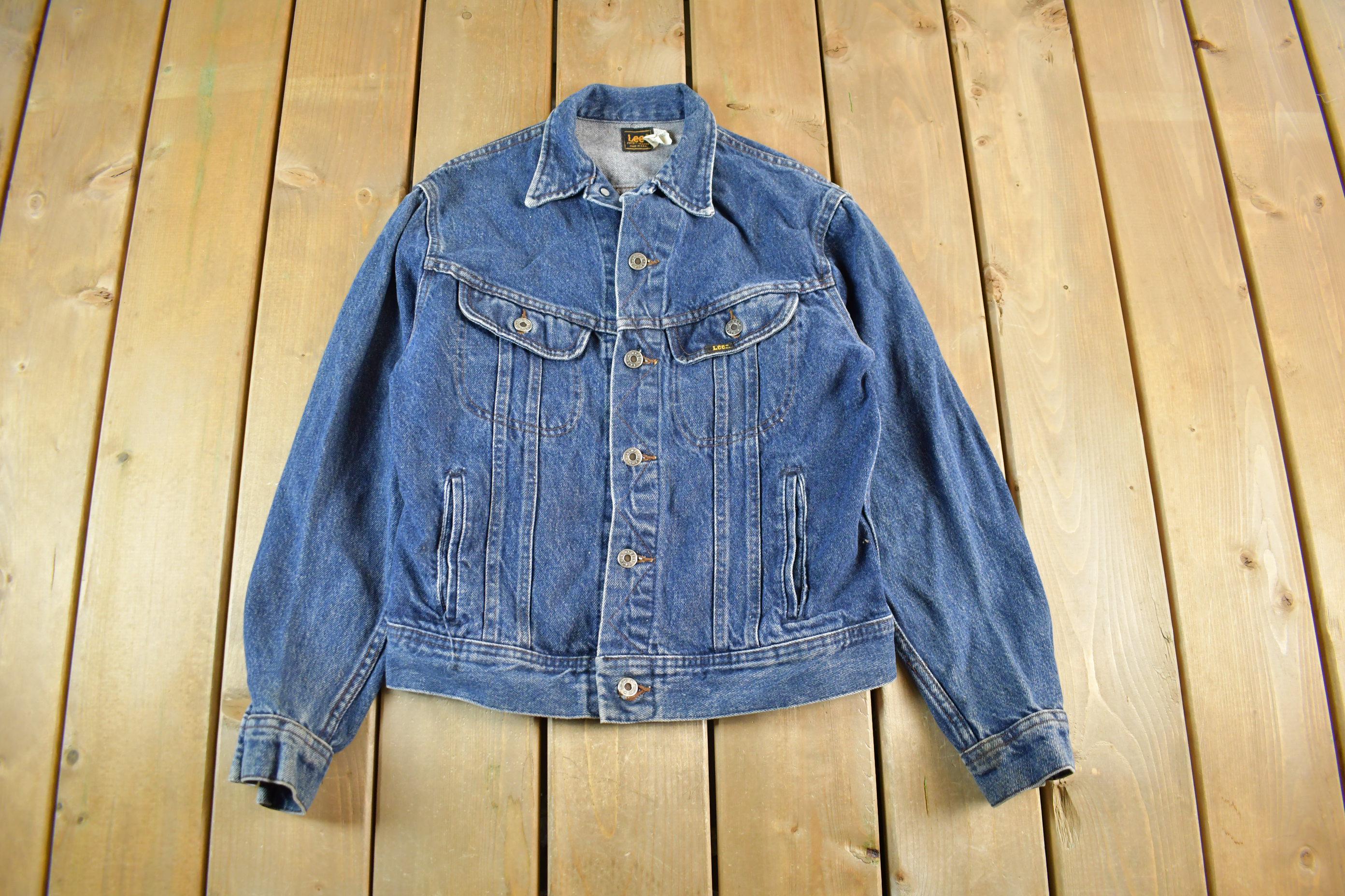 Vintage 1980s Lee Denim Jean Trucker Jacket Men's Small / Vintage
