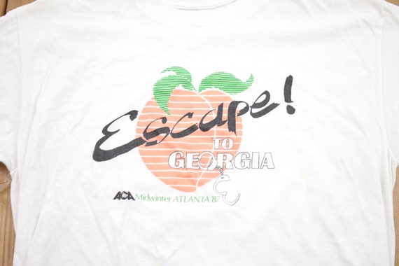 Vintage 1987 Escape To Georgia! Graphic T-Shirt /… - image 3