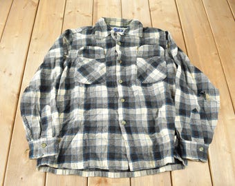 Vintage 1980s Pendleton Plaid Button Up Shirt / 100% Virgin Wool / Outdoor / Casual Wear / Pendleton Flannel