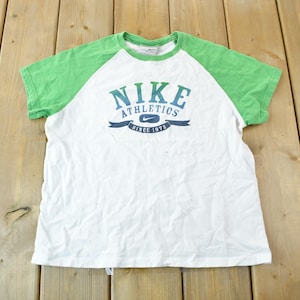 Vintage Y2K Nike Athletics Women&#39;s T Shirt / Vintage T Shirt / Streetwear / Graphic Tee / Vintage Nike T Shirt / Size M