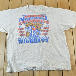 Vintage 1996 University Of Kentucky Wildcats Collegiate T-Shirt / NCAA Tee / Americana / Sportswear