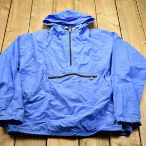 Vintage 1980s LL Bean Windbreaker Jacket / Team Logo / Made In USA / LL Bean Sportswear / Streetwear / Athleisure / 80s Windbreaker